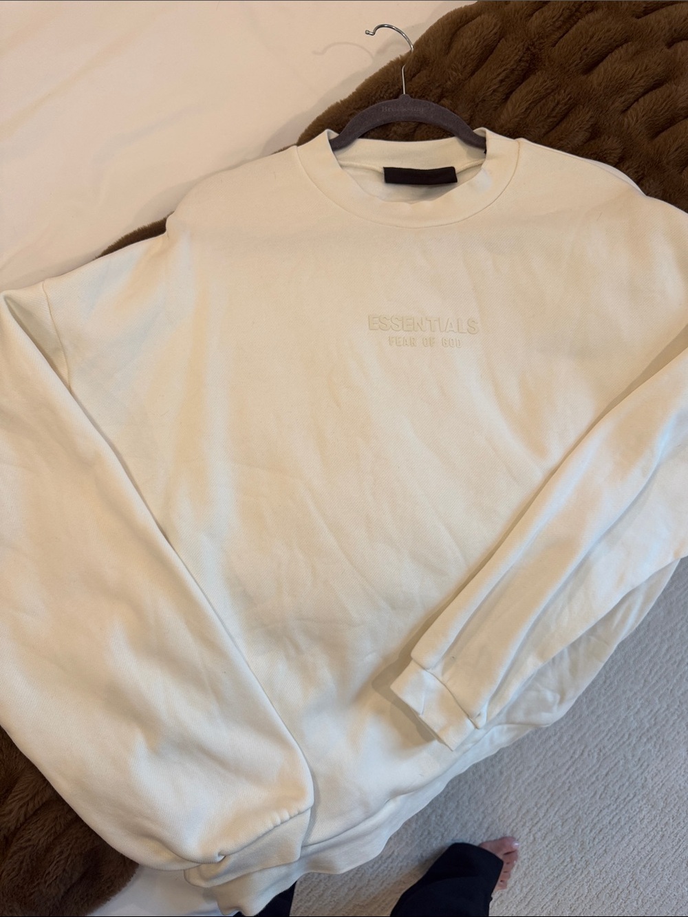ESSENTIALS Men’s Off-White Crewneck Sweatshirt